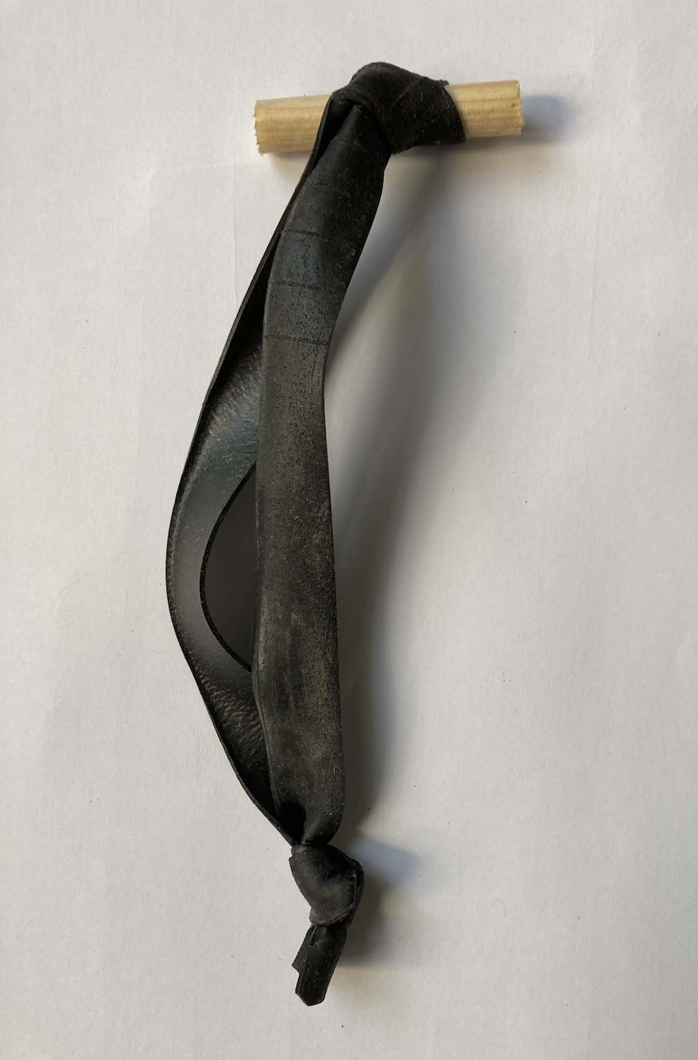 un collier belge assemblé
